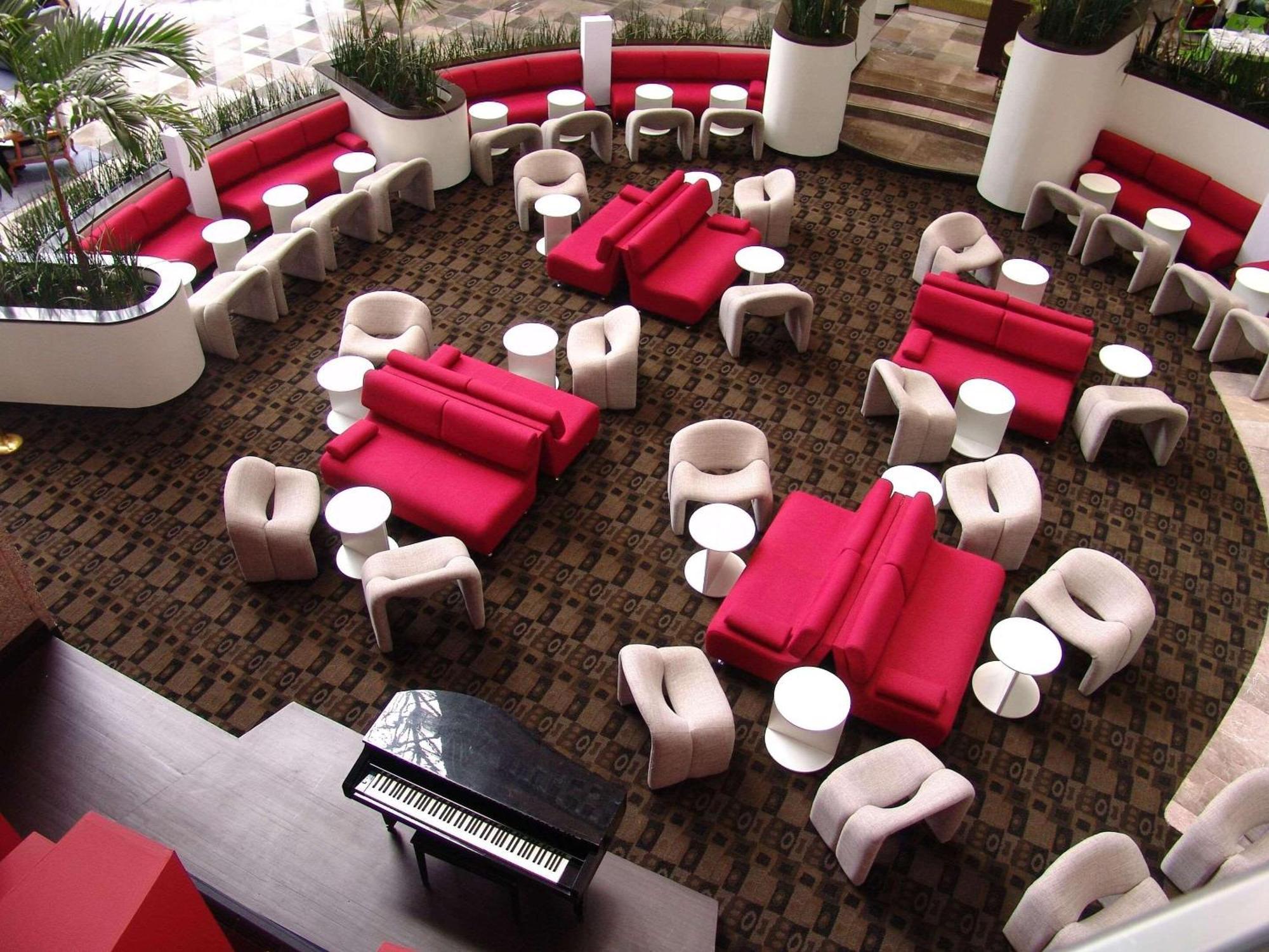 Radisson Paraiso Hotel Ciudad de México Exterior foto The lobby of the hotel